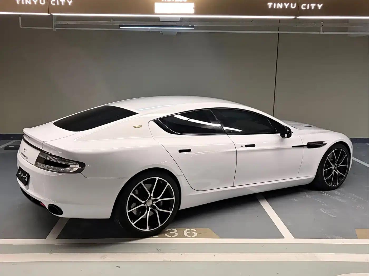 2010 Rapide 6.0L — миниатюра 7