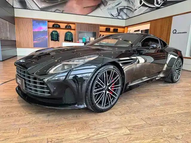 Aston Martin DB12 2025 4.0T V8 Coupe