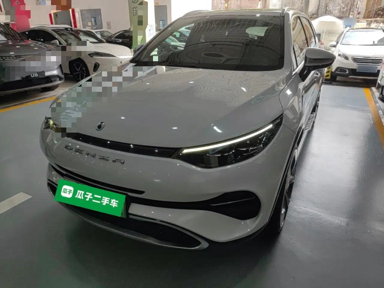 Denza X 2020 PHEV Flagship Edition — миниатюра 1