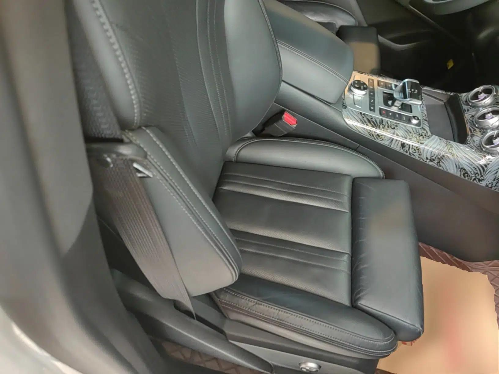 Denza X 2020 PHEV Flagship Edition — миниатюра 23