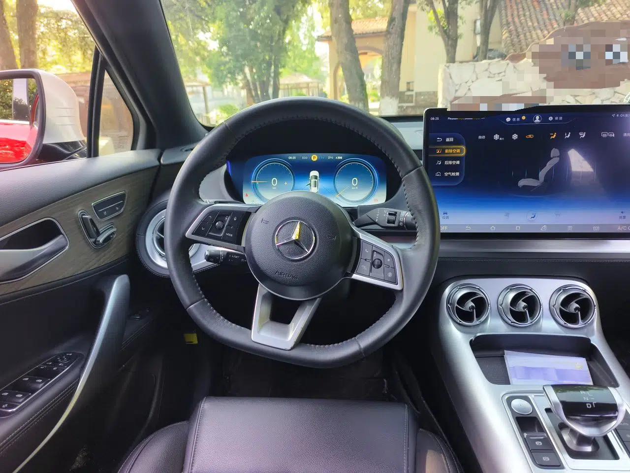 Denza X 2020 PHEV Classic Edition — миниатюра 11