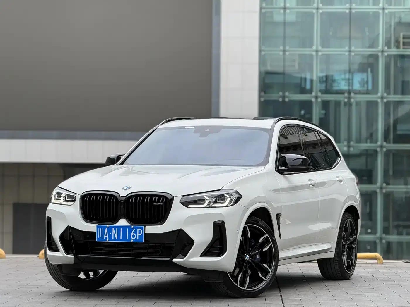 2022 BMW X3 M40i — миниатюра 1