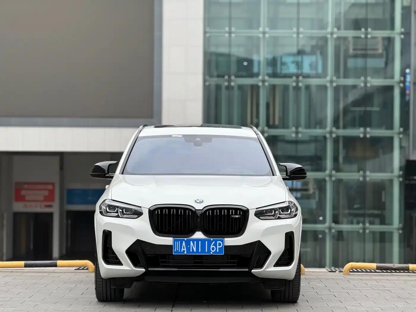 2022 BMW X3 M40i — миниатюра 3