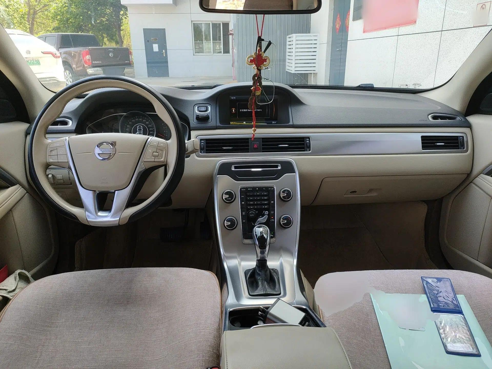 Volvo S80L 2014 2.0T T5 Intelligent Luxury Edition — миниатюра 10