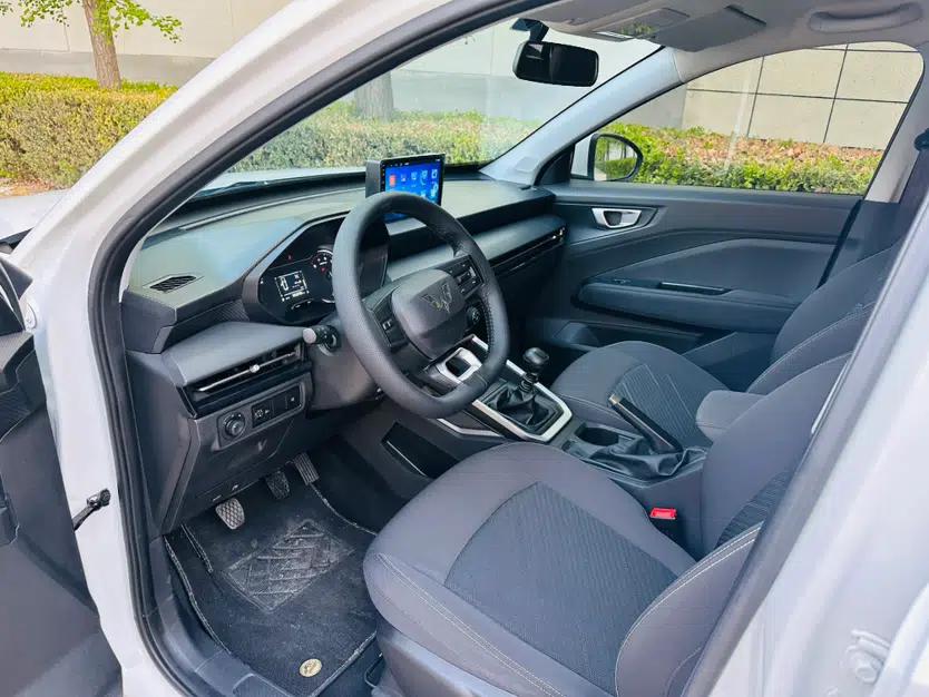 Wuling Alvez 2022 1.5L Manual Free-Style Model — миниатюра 10