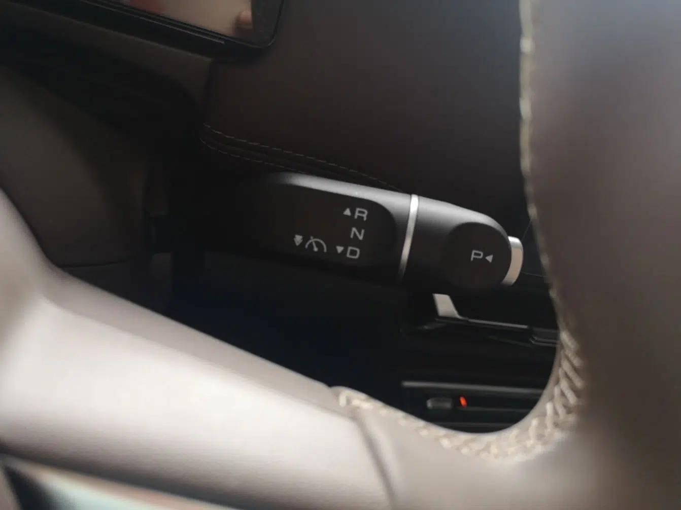 Wuling Starlight 730 2025 Model Plug-in Hybrid 125km Luxury Edition — миниатюра 16