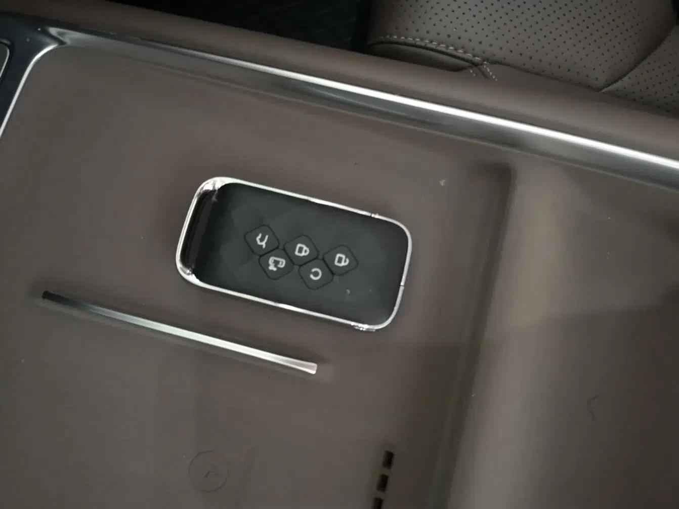 Wuling Starlight 730 2025 Model Plug-in Hybrid 125km Luxury Edition — миниатюра 22