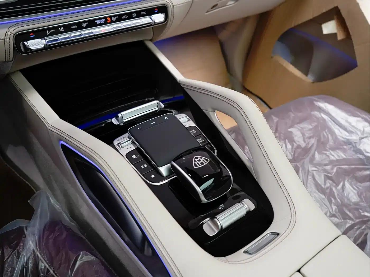2026 Maybach GLS 480 4MATIC Luxury Edition — миниатюра 17