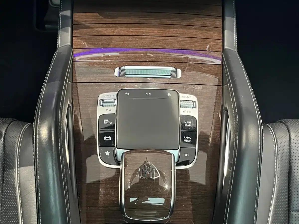 2022 Maybach GLS 480 4MATIC — миниатюра 17