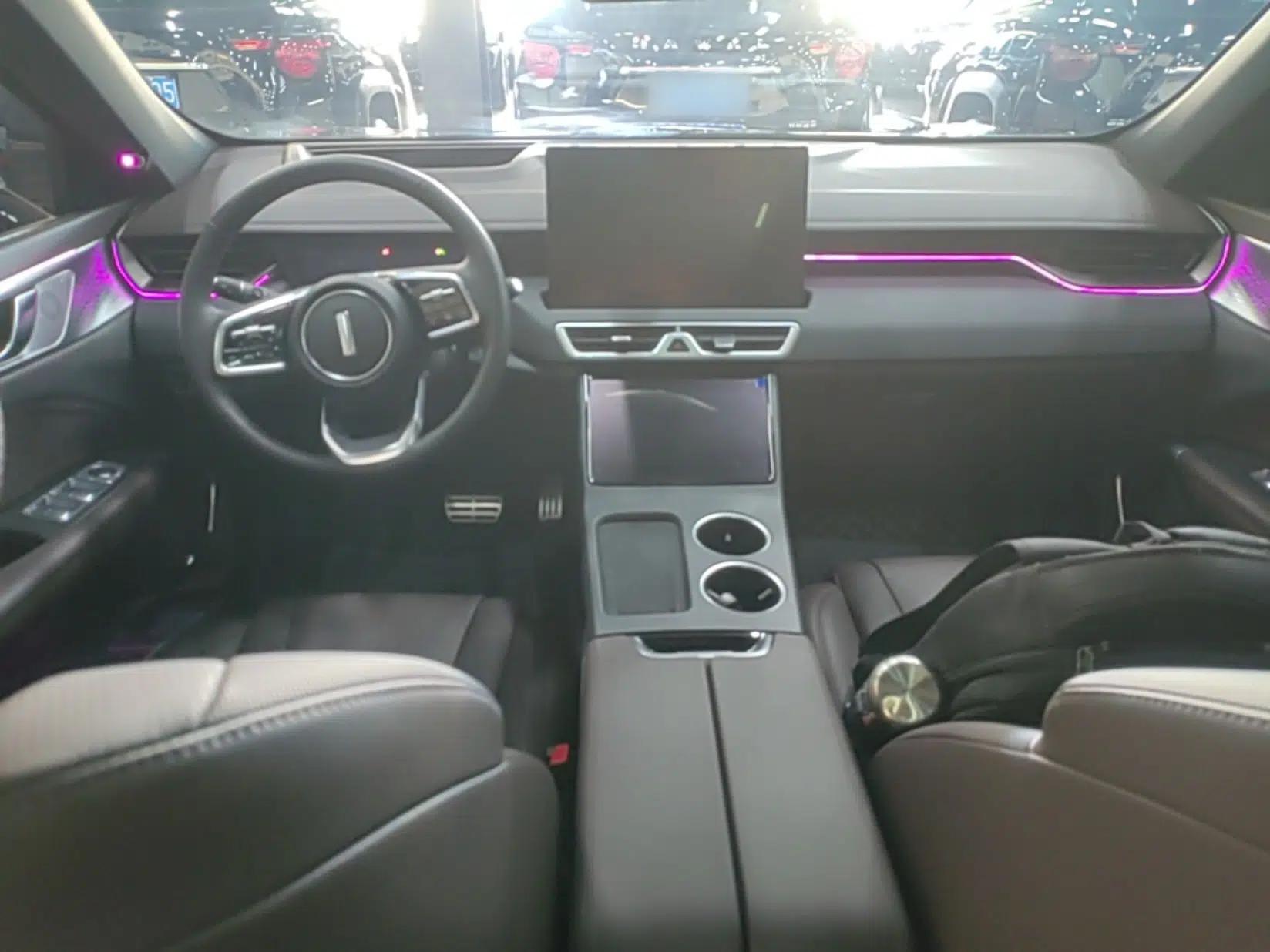 Wey Mocha New Energy 2024 Hi4 Four-Wheel Drive Long-Range Version — миниатюра 13