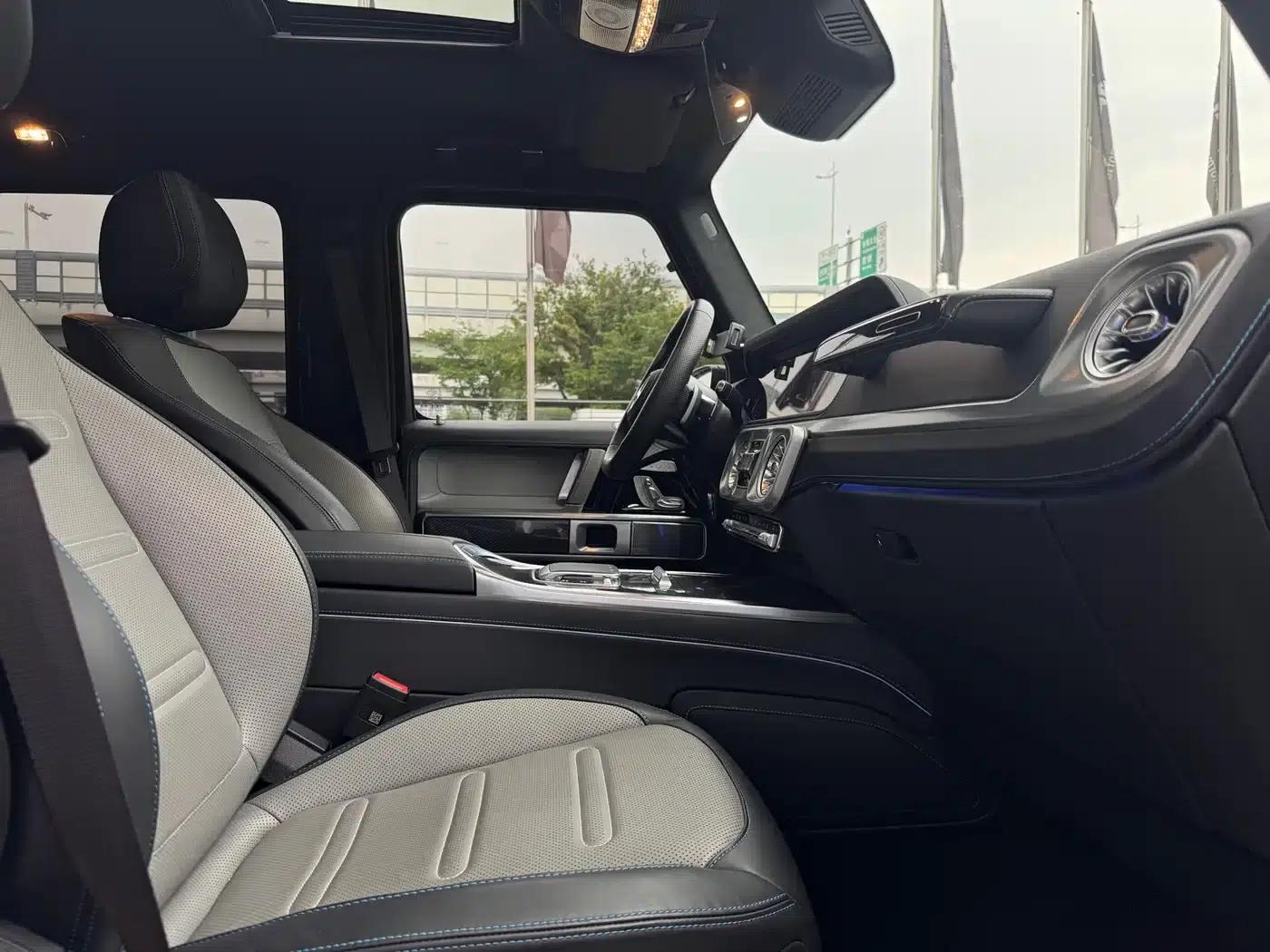 Mercedes-Benz G-Class PHEV 2025 G580 First Edition — миниатюра 21