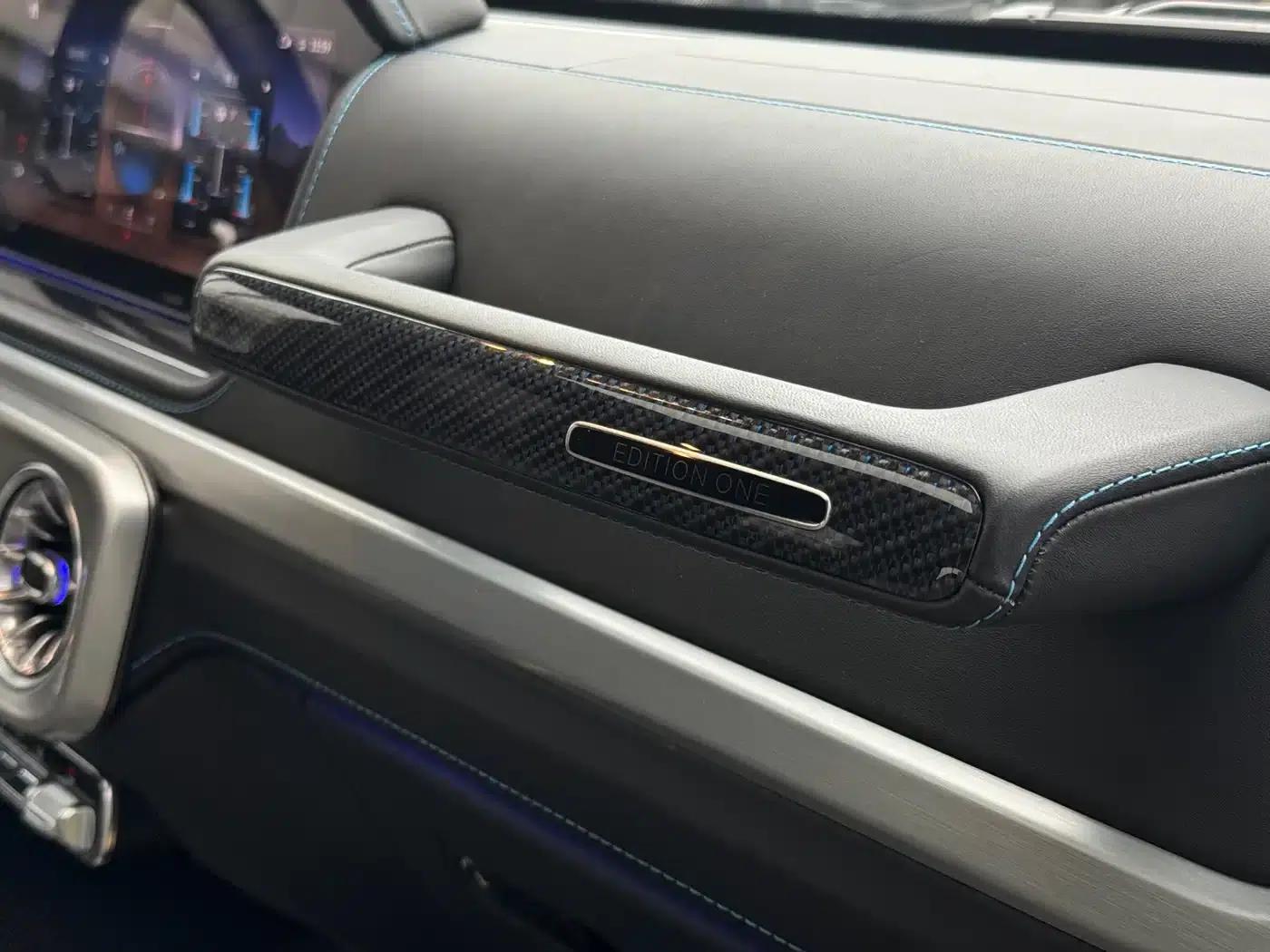 Mercedes-Benz G-Class PHEV 2025 G580 First Edition — миниатюра 22