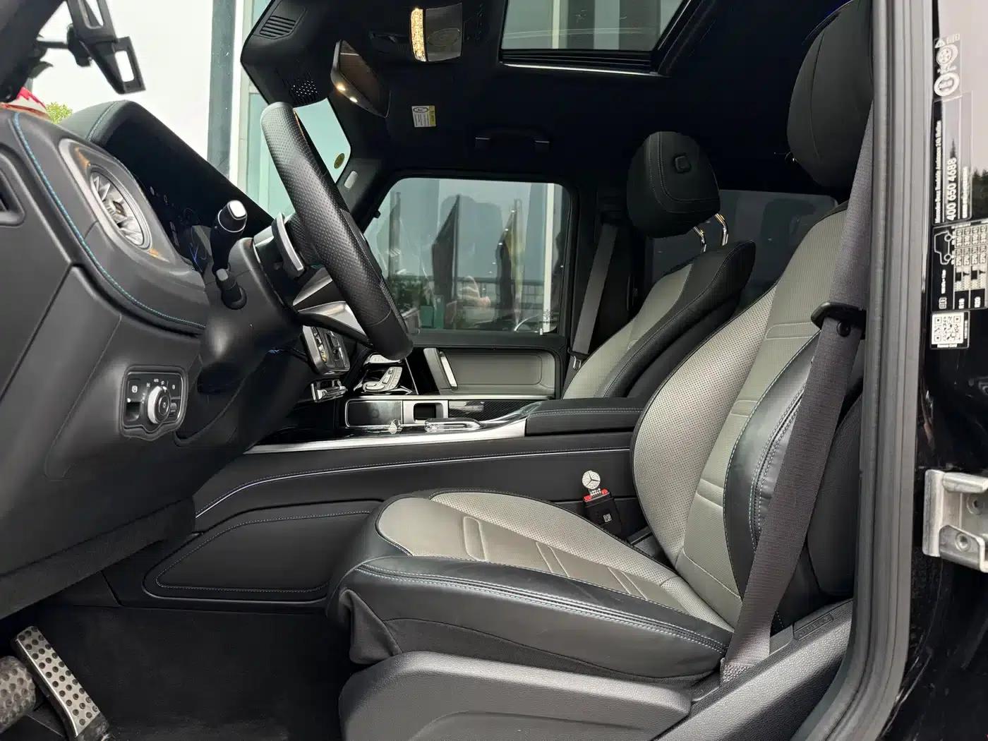 Mercedes-Benz G-Class PHEV 2025 G580 First Edition — миниатюра 9