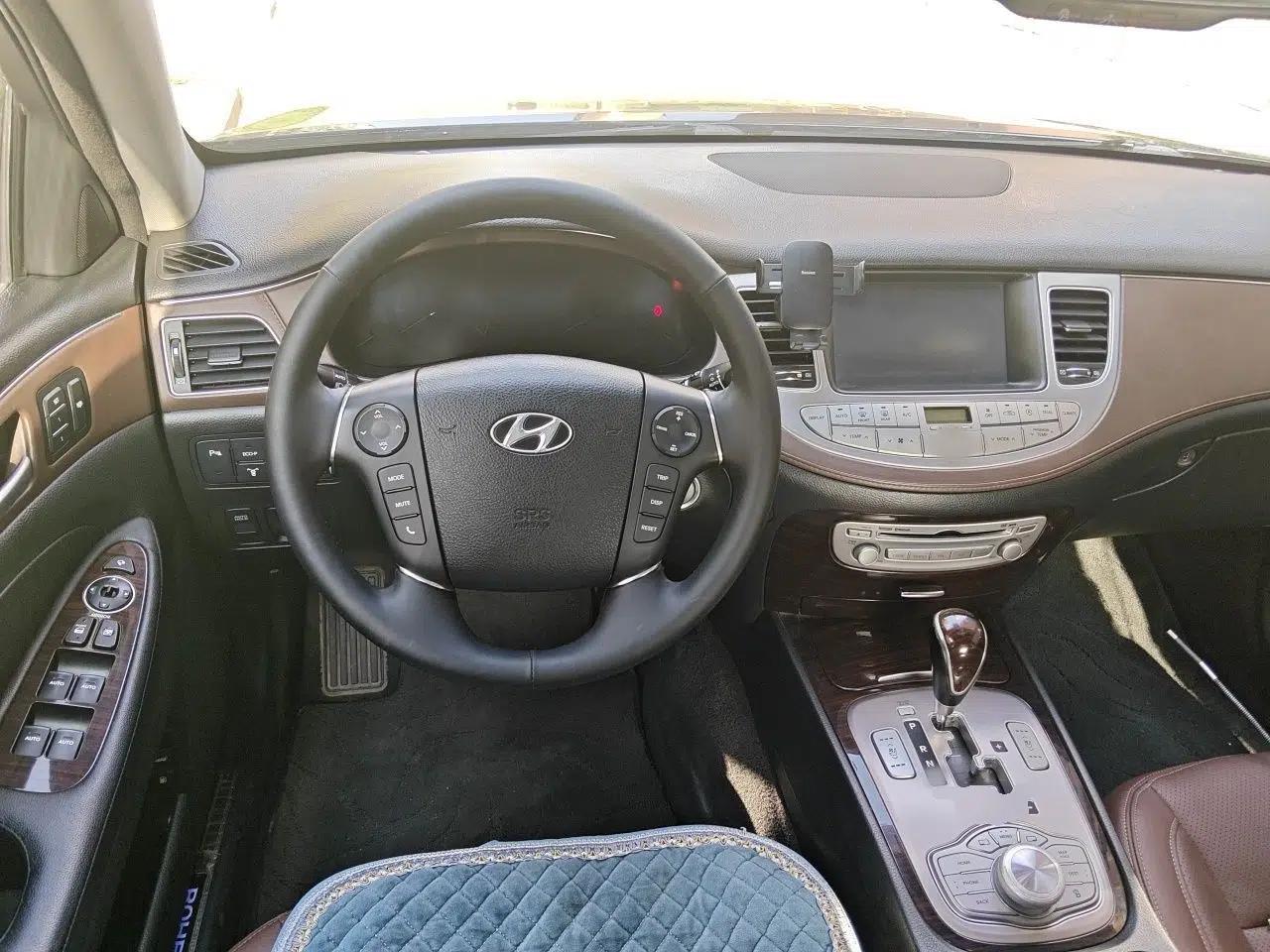 Hyundai Genesis 2012 3.3L GDI Prestige Edition — миниатюра 11