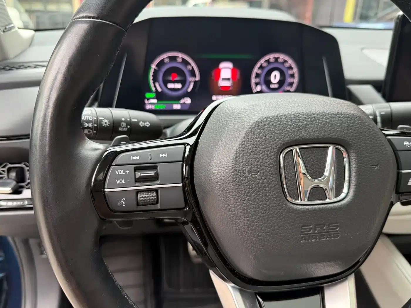 Accord PHEV 2023 2.0L e:PHEV Flagship Edition — миниатюра 20