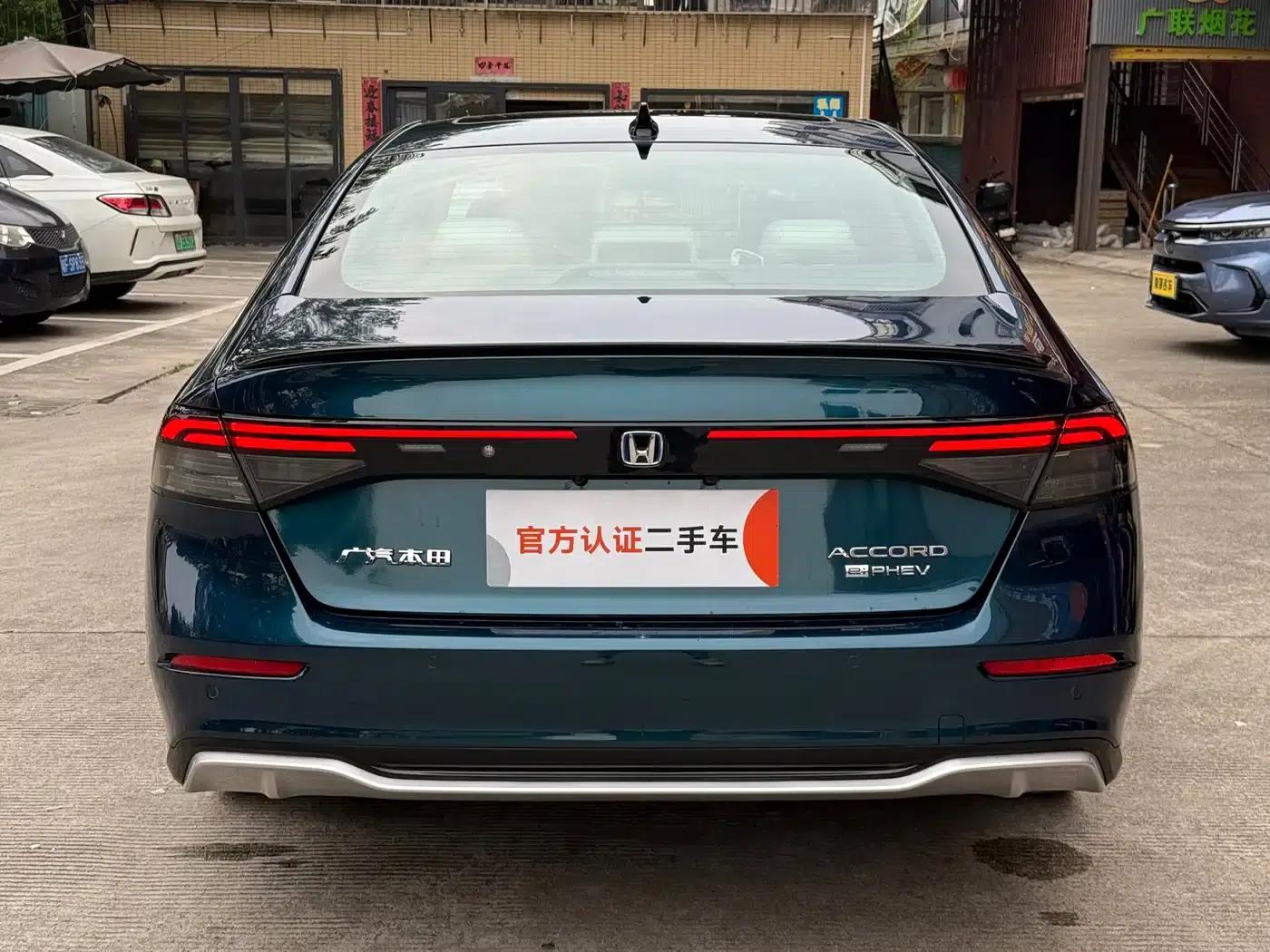 Accord PHEV 2023 2.0L e:PHEV Flagship Edition — миниатюра 4