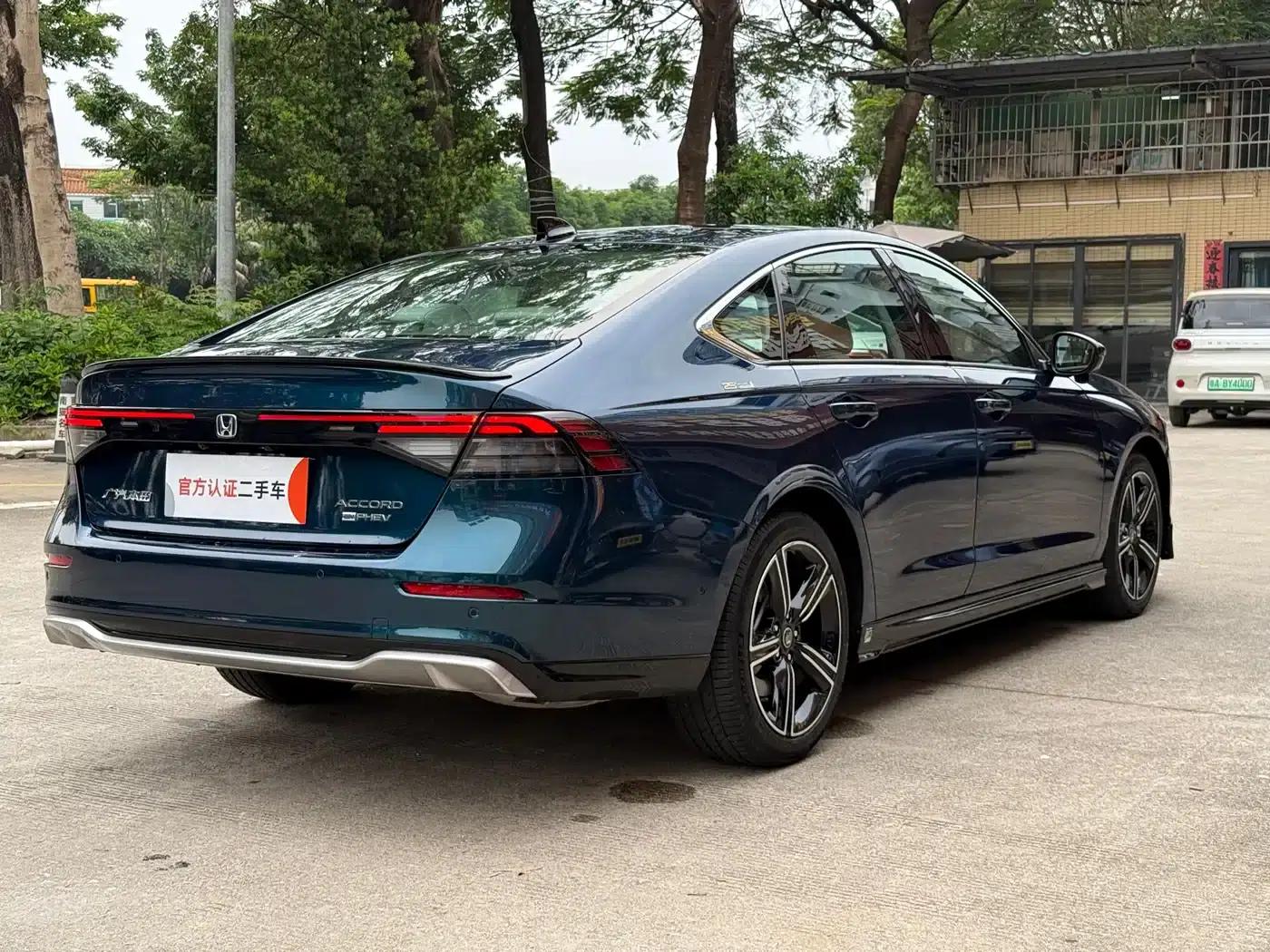 Accord PHEV 2023 2.0L e:PHEV Flagship Edition — миниатюра 5