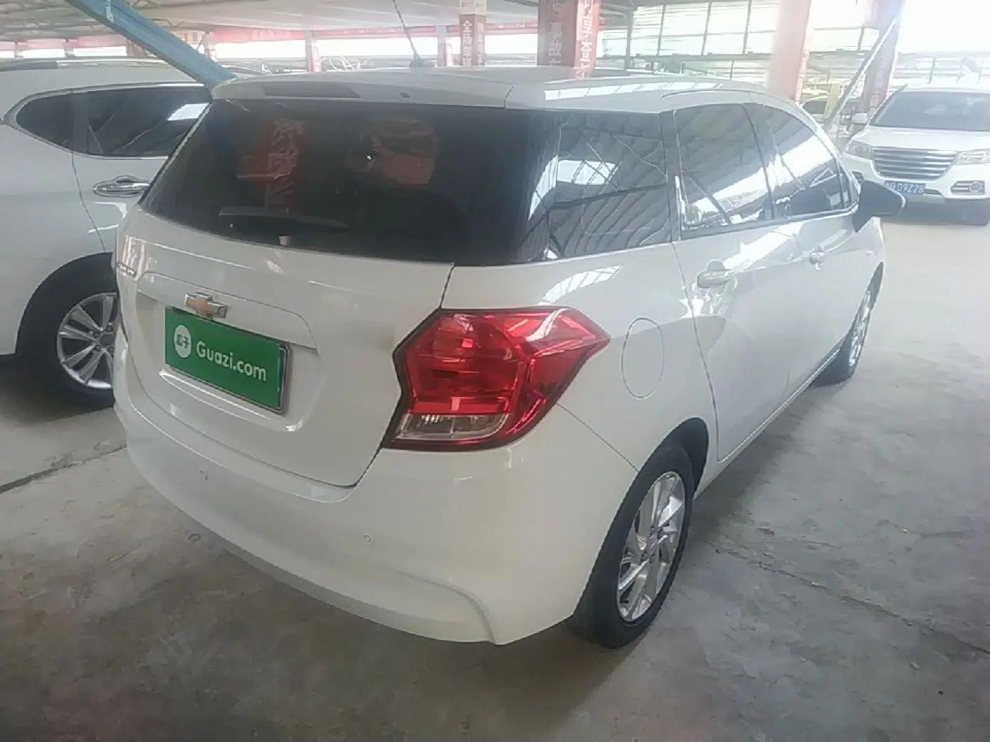 Chevrolet Lova RV 2018 1.5L Automatic Smart Drive Model — миниатюра 6