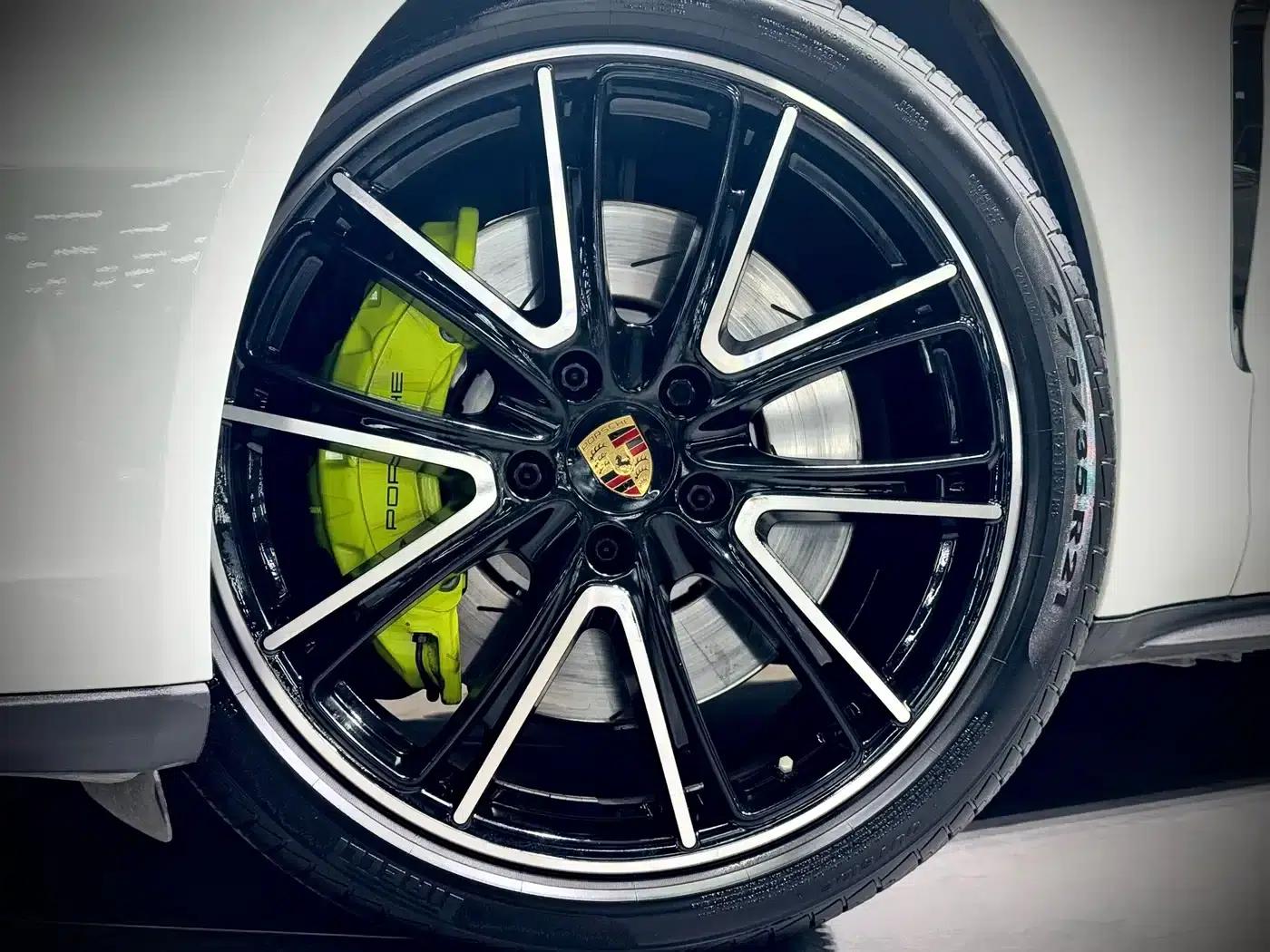 Panamera 4 E-Hybrid 2018 Model 2.9T — миниатюра 13