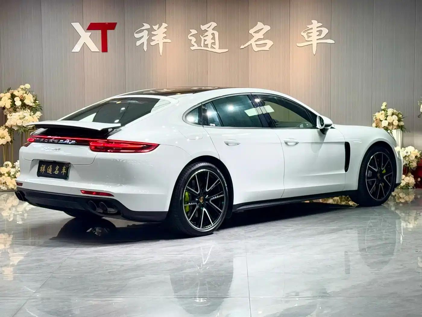 Panamera 4 E-Hybrid 2018 Model 2.9T — миниатюра 24