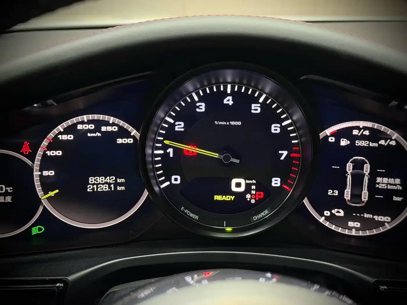 Panamera 4 E-Hybrid 2018 Model 2.9T — миниатюра 10