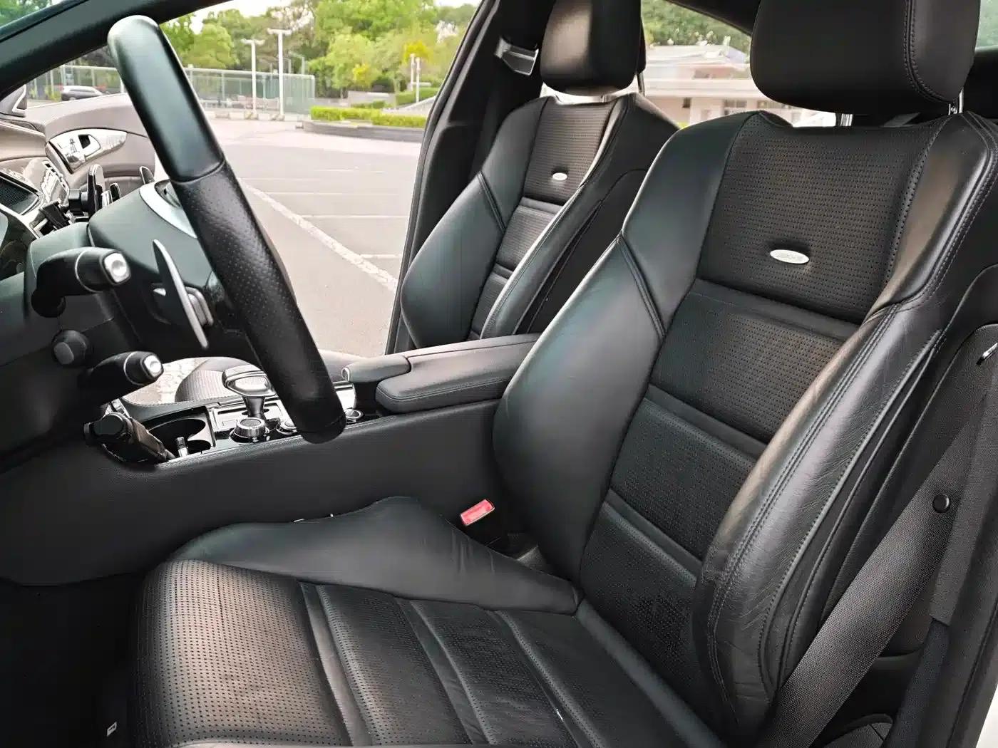 2012 Mercedes-Benz CLS AMG, AMG CLS 63 — миниатюра 10