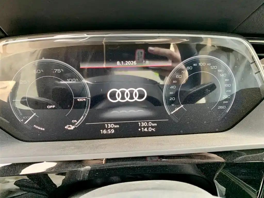 Audi e-tron 2021 50 quattro Luxury — миниатюра 18