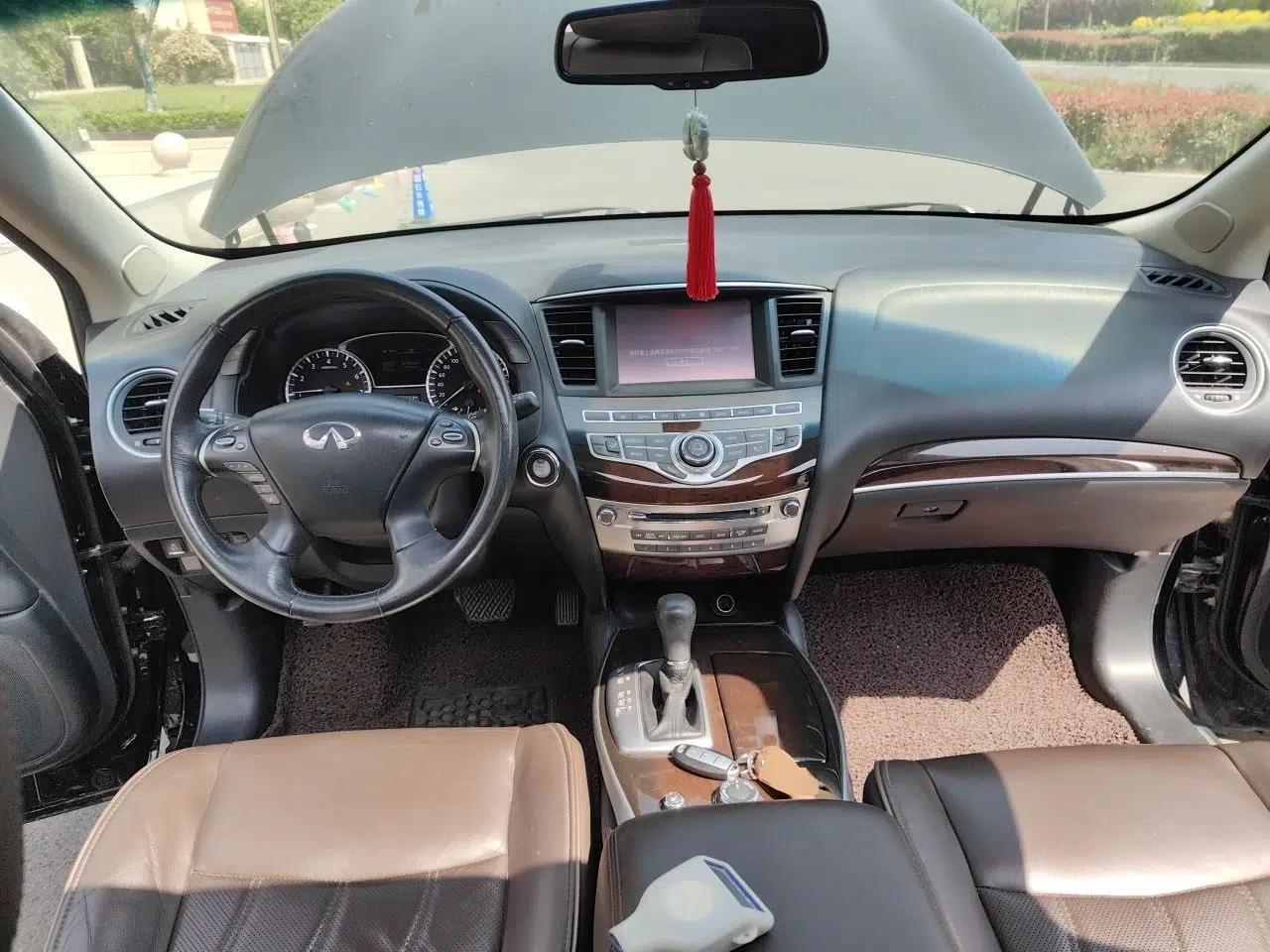 Infiniti JX 2013 JX35 Two-Wheel-Drive Excellence Edition — миниатюра 10