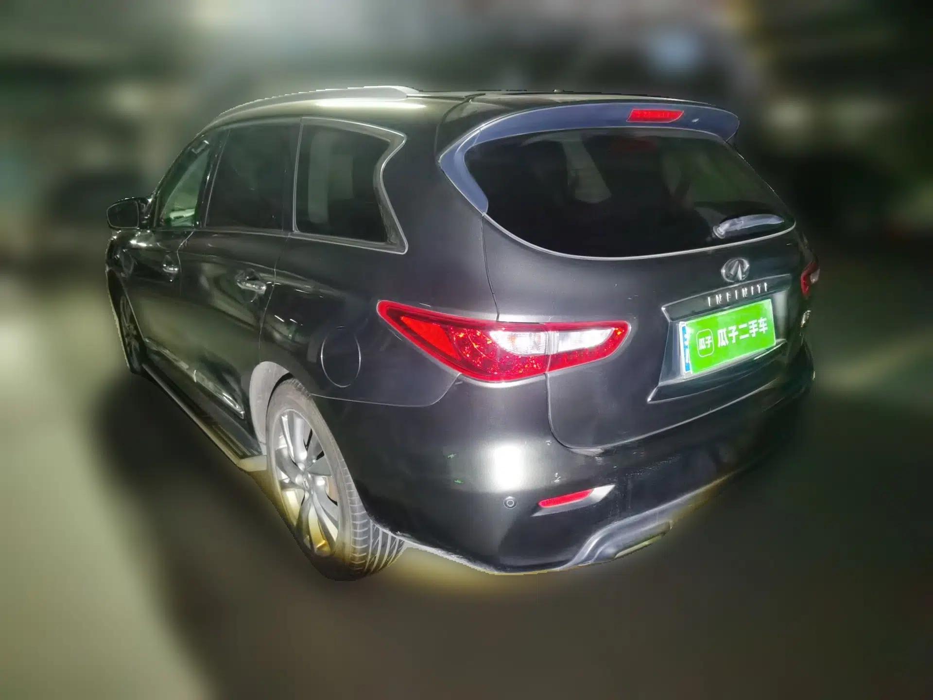 Infiniti JX 2013 JX35 Two-Wheel-Drive Excellence Edition — миниатюра 4