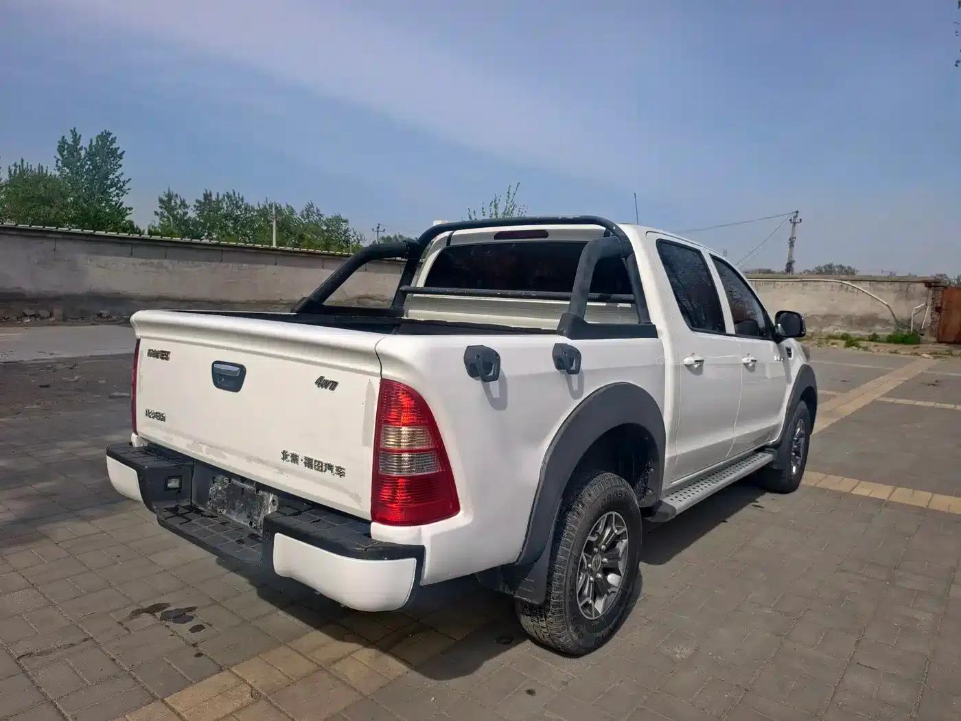 Tunland 2018 2.4L E5 4WD Elite 4G69S4M — миниатюра 4