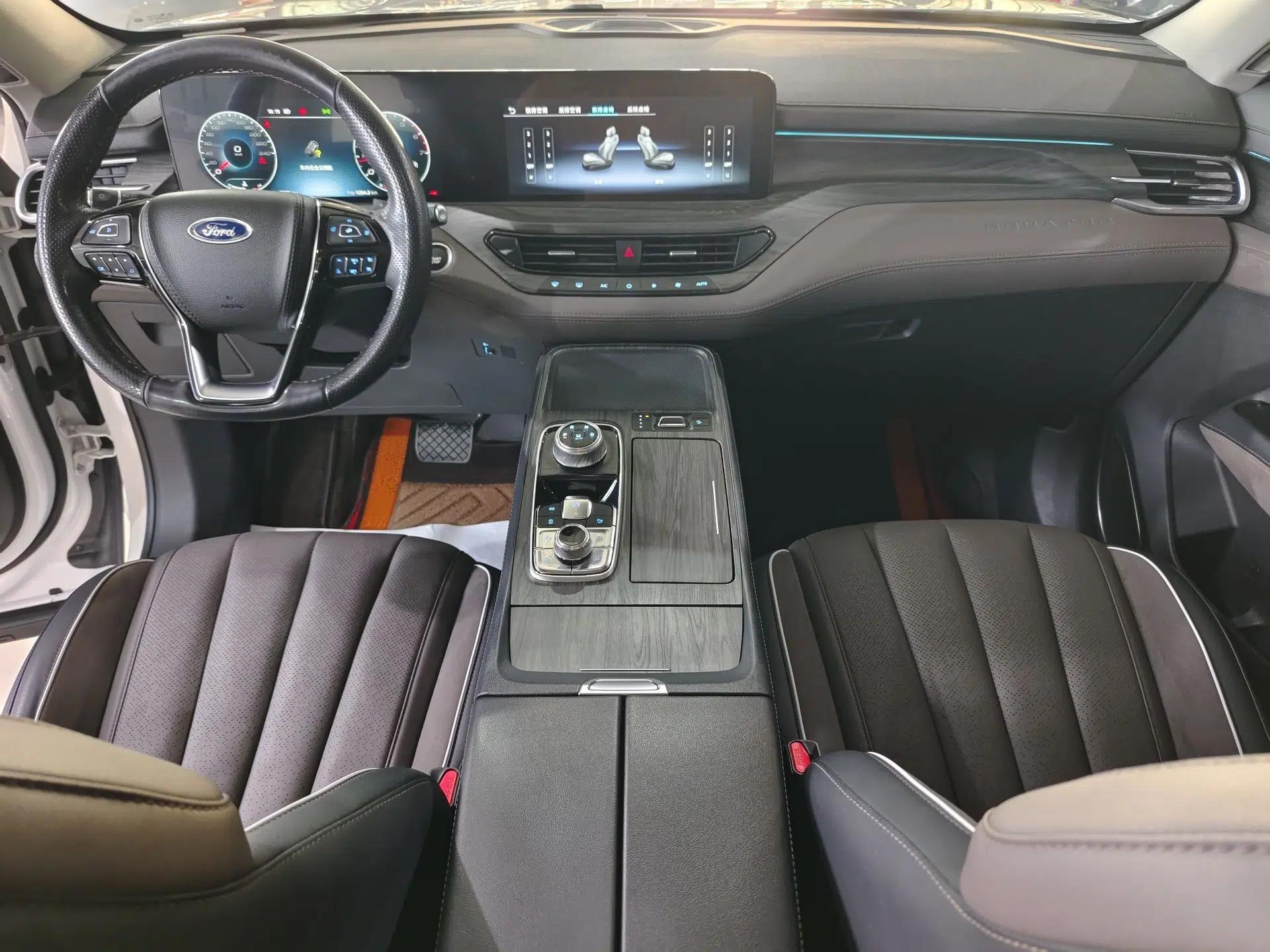 Ford Equator 2023 EcoBoost 225 Premier 7-Seater (2/3/2) — миниатюра 27