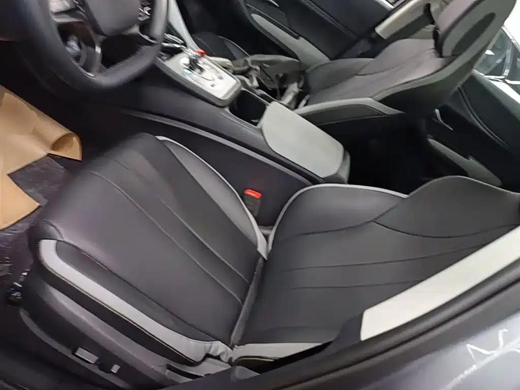 Hiace 05 DM-i 2025 DM-i Smart Driving Edition 75KM Premium — миниатюра 15