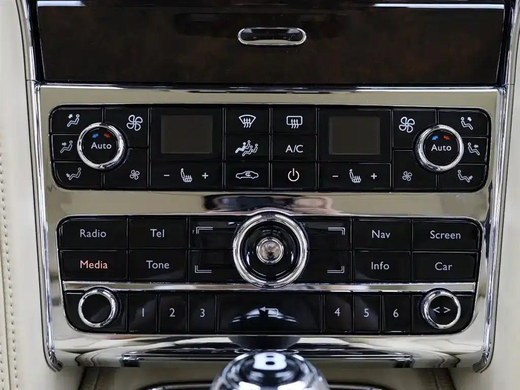 Mulsanne 2011 6.8T Luxury Edition — миниатюра 18