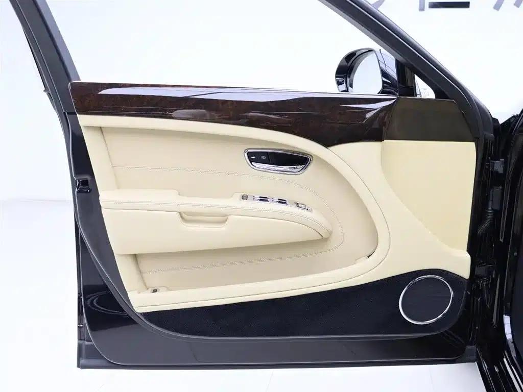 Mulsanne 2011 6.8T Luxury Edition — миниатюра 5