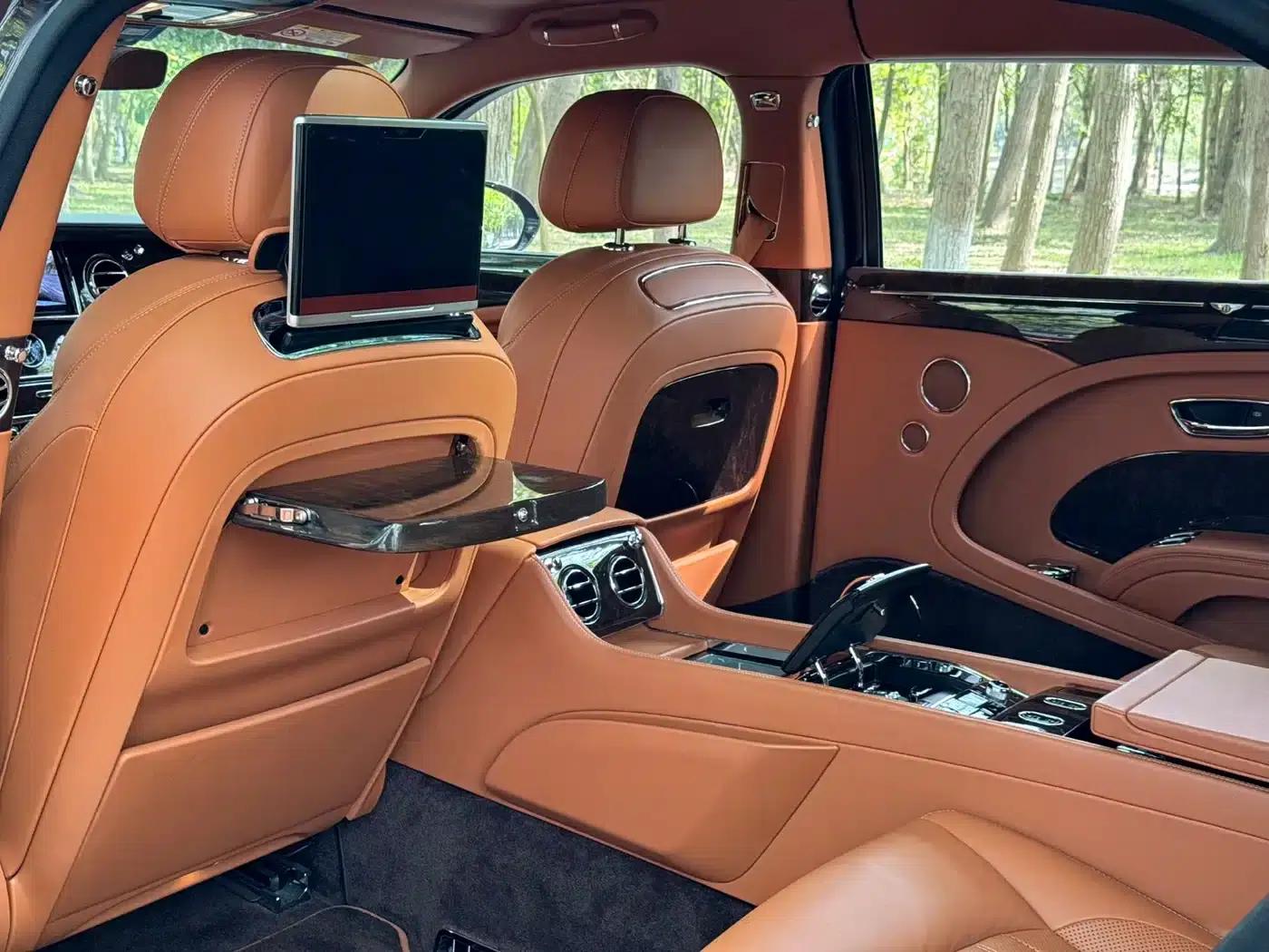 Mulsanne 2017 6.8T Long Wheelbase — миниатюра 15