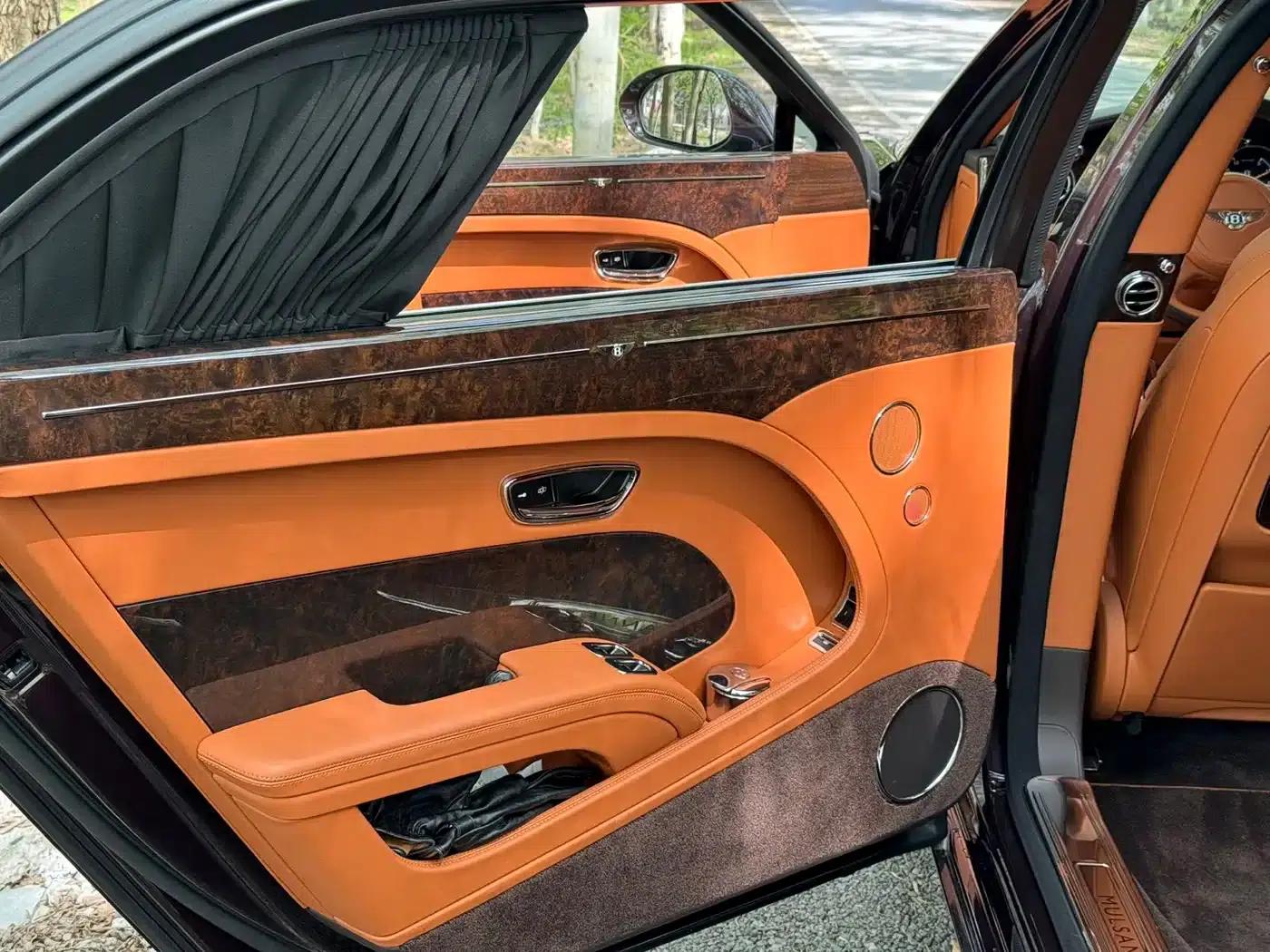 Mulsanne 2017 6.8T Long Wheelbase — миниатюра 16