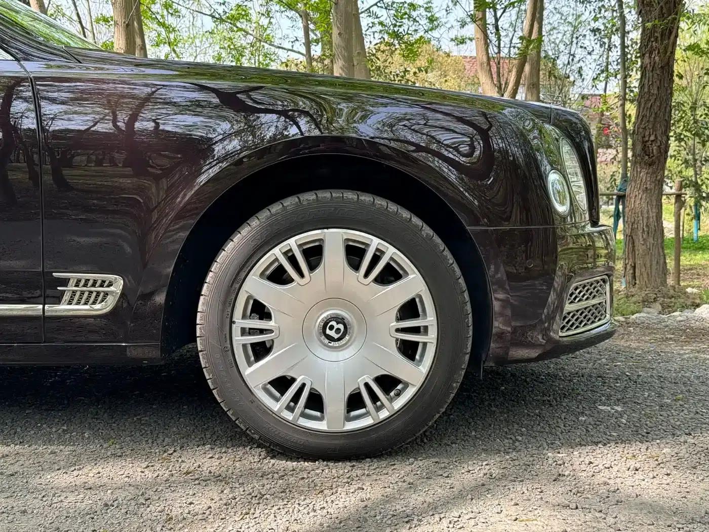 Mulsanne 2017 6.8T Long Wheelbase — миниатюра 18