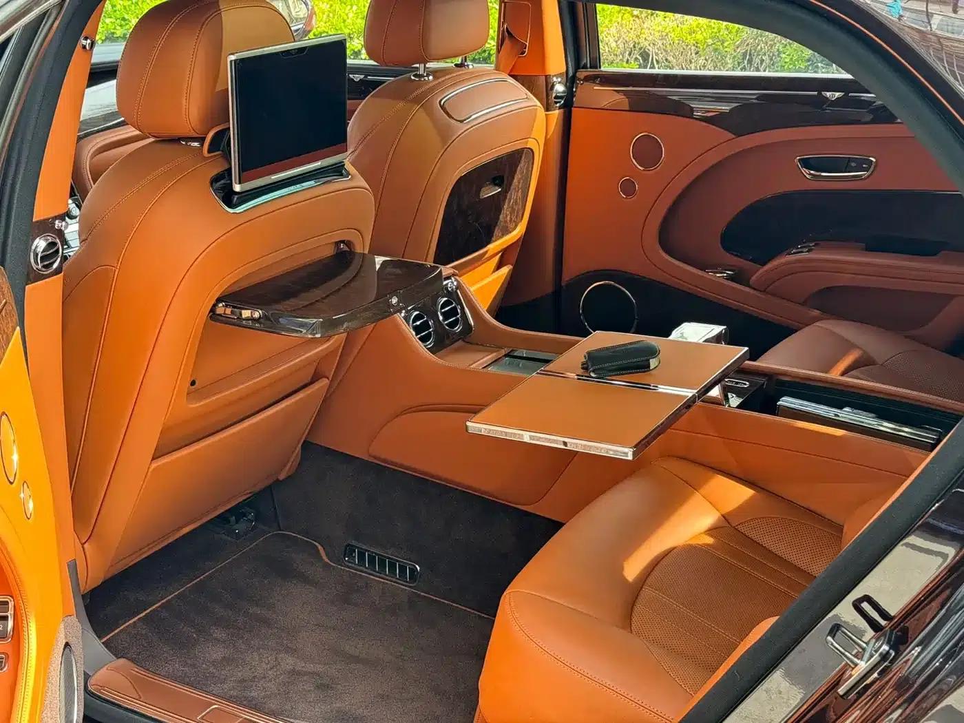 Mulsanne 2017 6.8T Long Wheelbase — миниатюра 19
