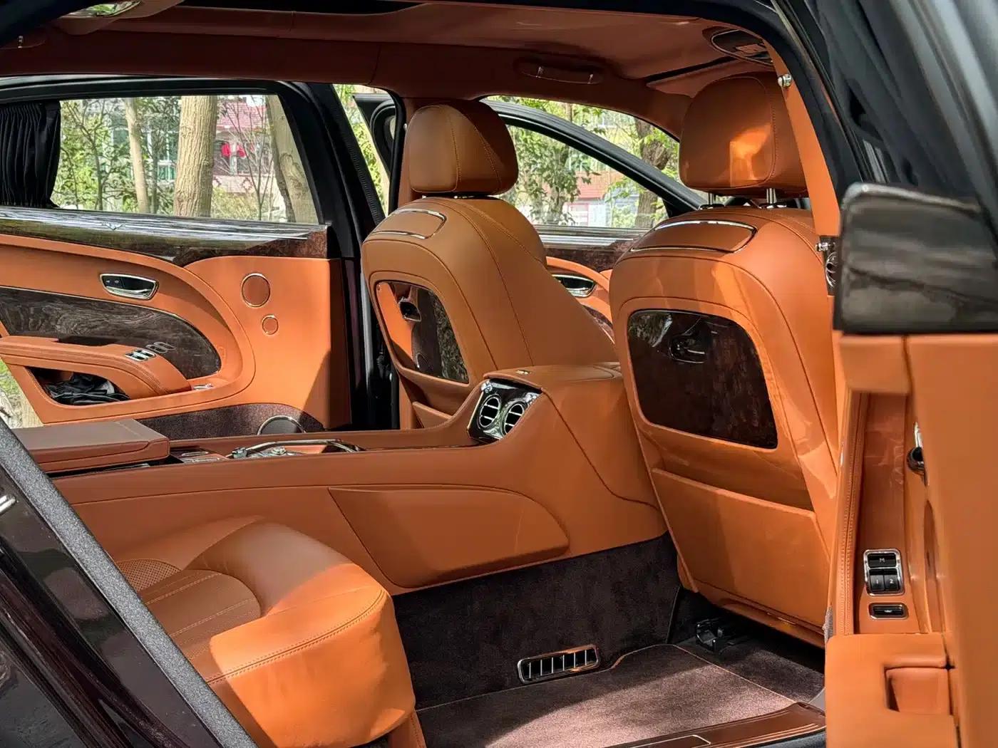 Mulsanne 2017 6.8T Long Wheelbase — миниатюра 10