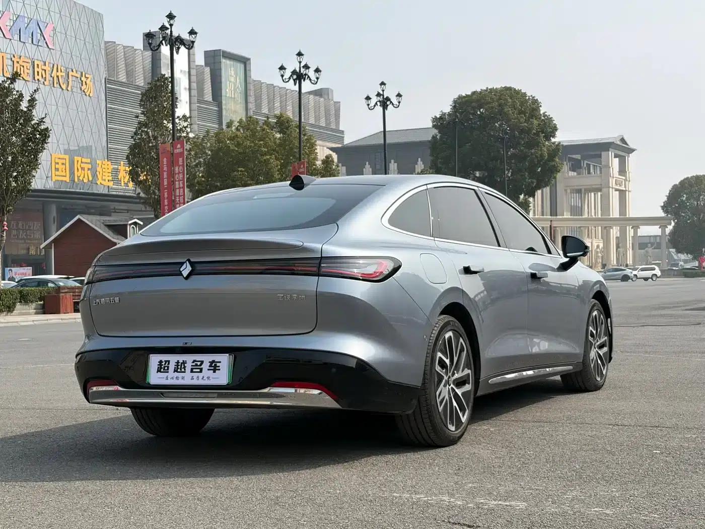 Baojun Enjoy 2025 Plug-in Hybrid 140km/h Luxury Edition — миниатюра 15