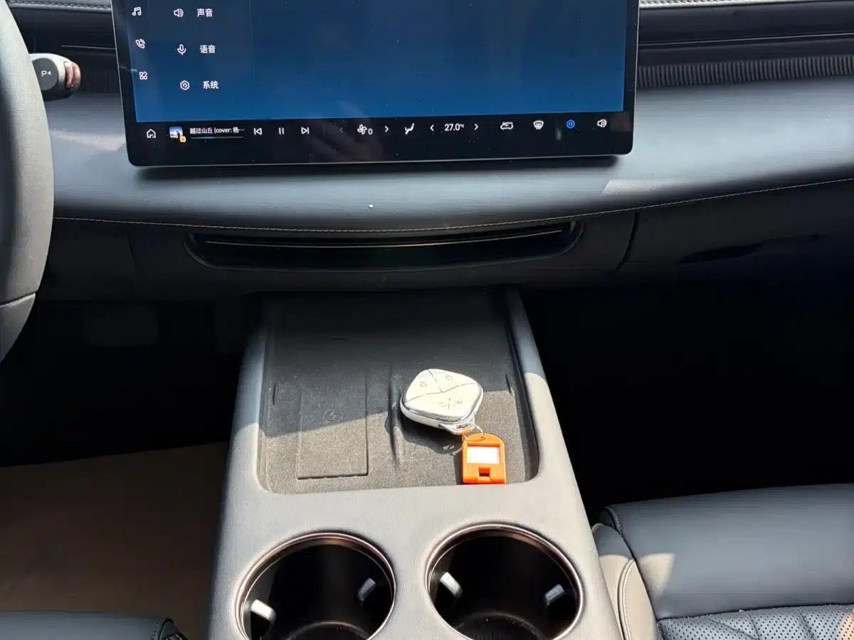 Baojun Enjoy 2025 Plug-in Hybrid 140km/h Luxury Edition — миниатюра 7