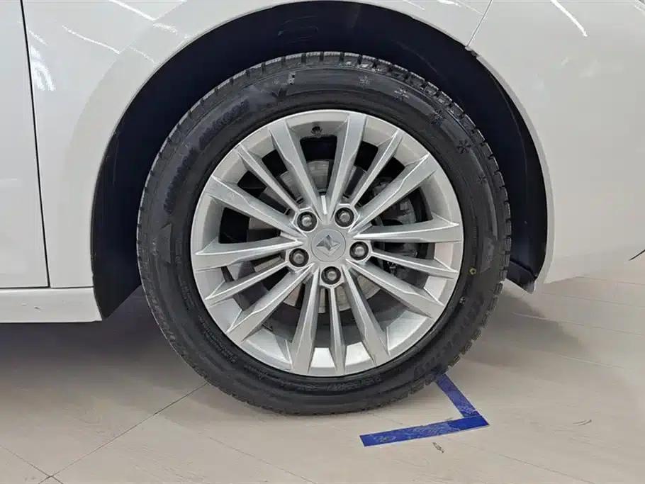 Baojun Valli 2021 1.5T Dali Sky CVT Premium Edition — миниатюра 6