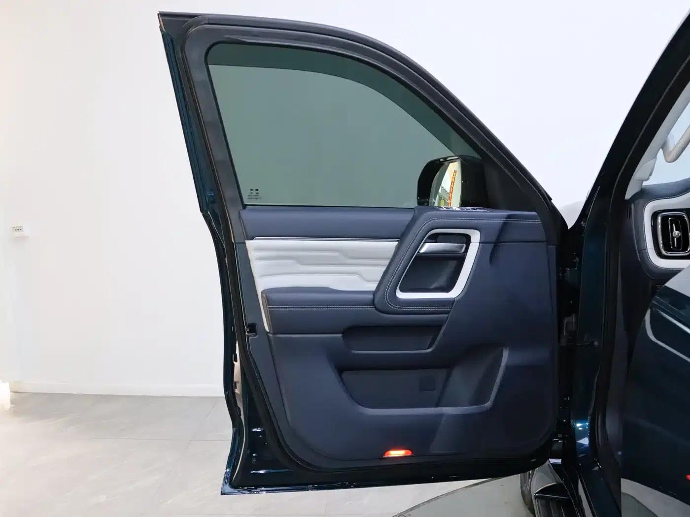 Beijing BJ60 2022 2.0T May Day Edition, 5-seater — миниатюра 14