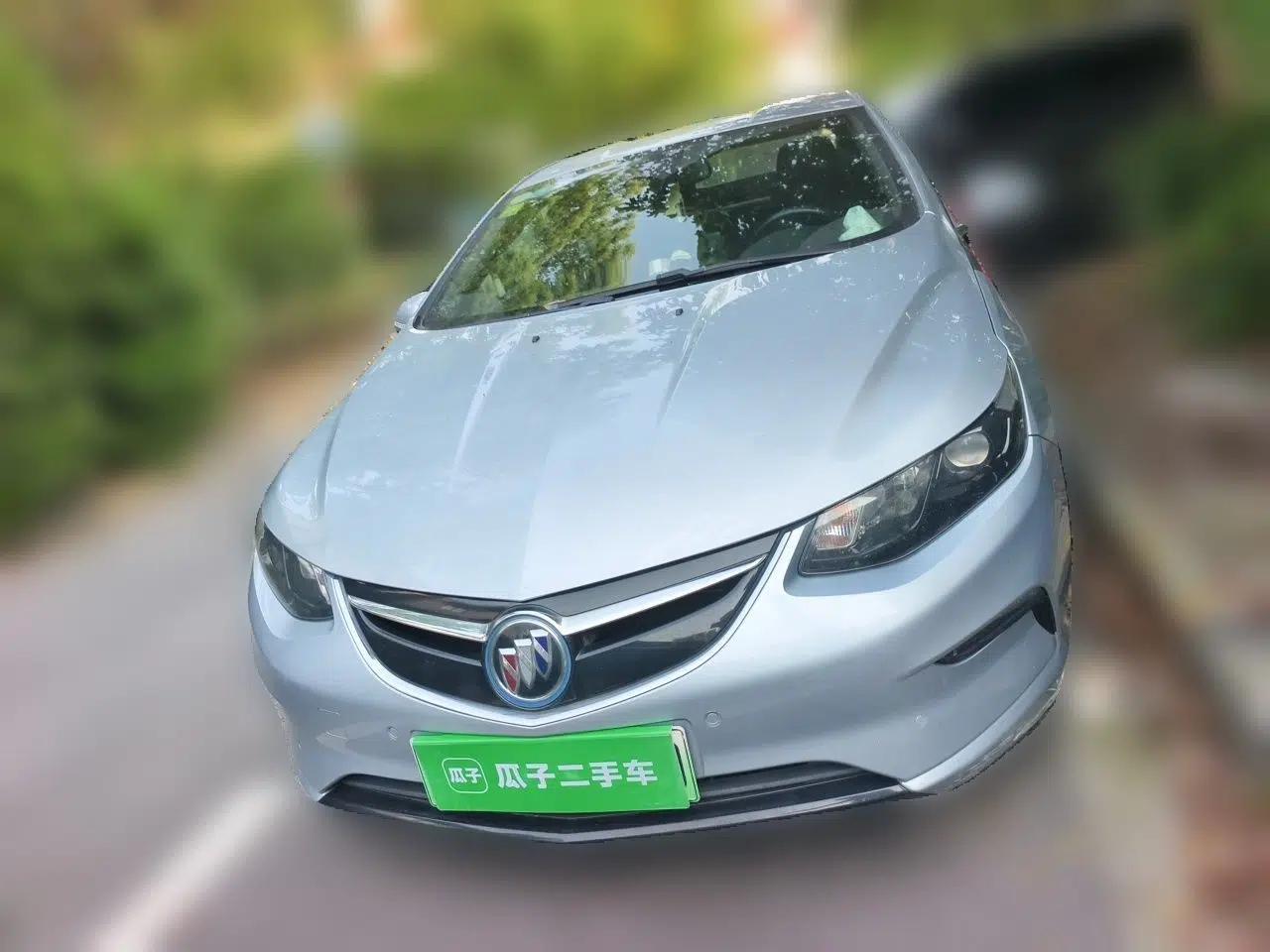 Buick VELITE 5 2017 Stylish Extended-Range Model — миниатюра 2