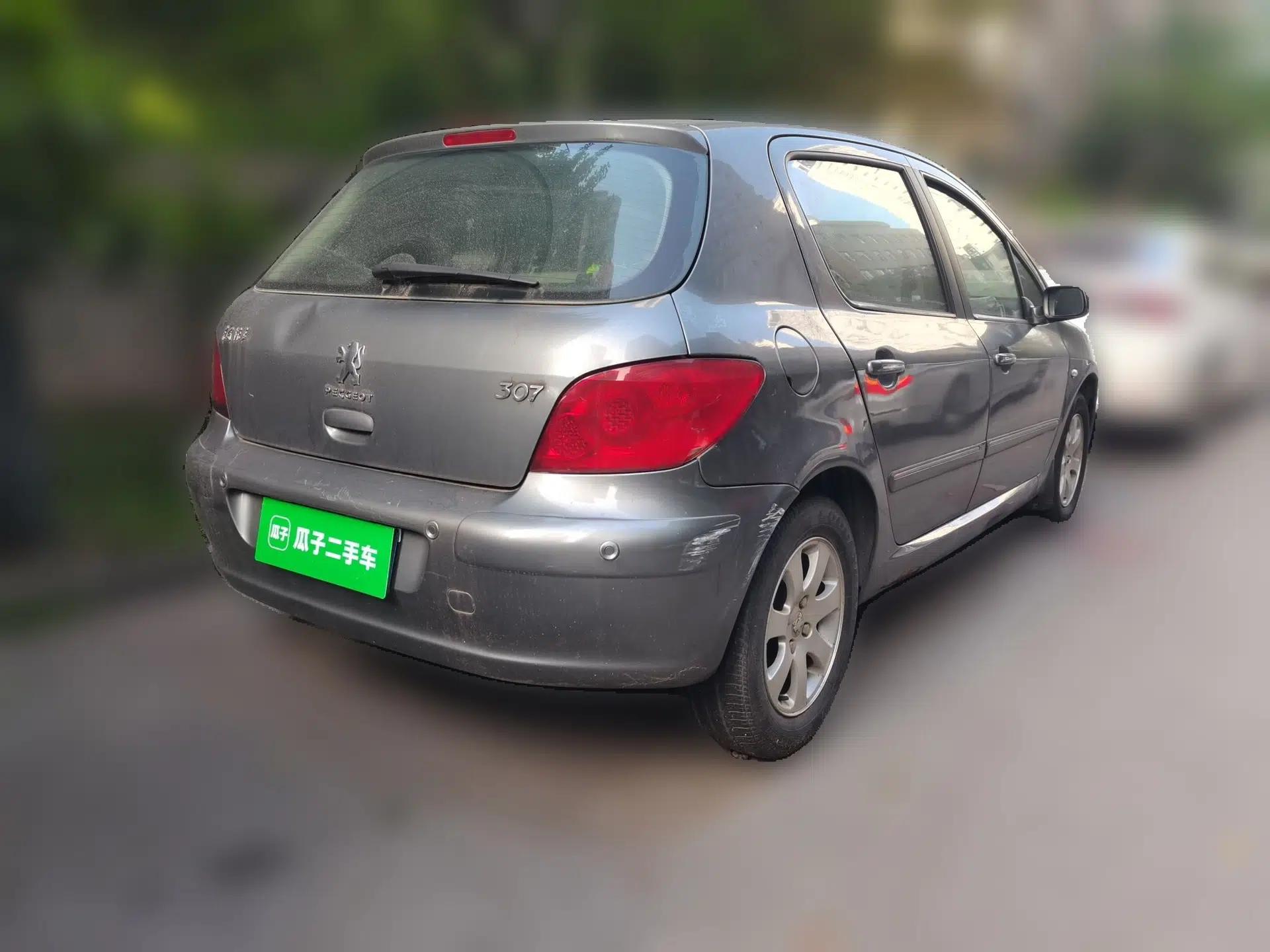 Peugeot 307 2012 Hatchback 1.6L Automatic Comfort Edition — миниатюра 6