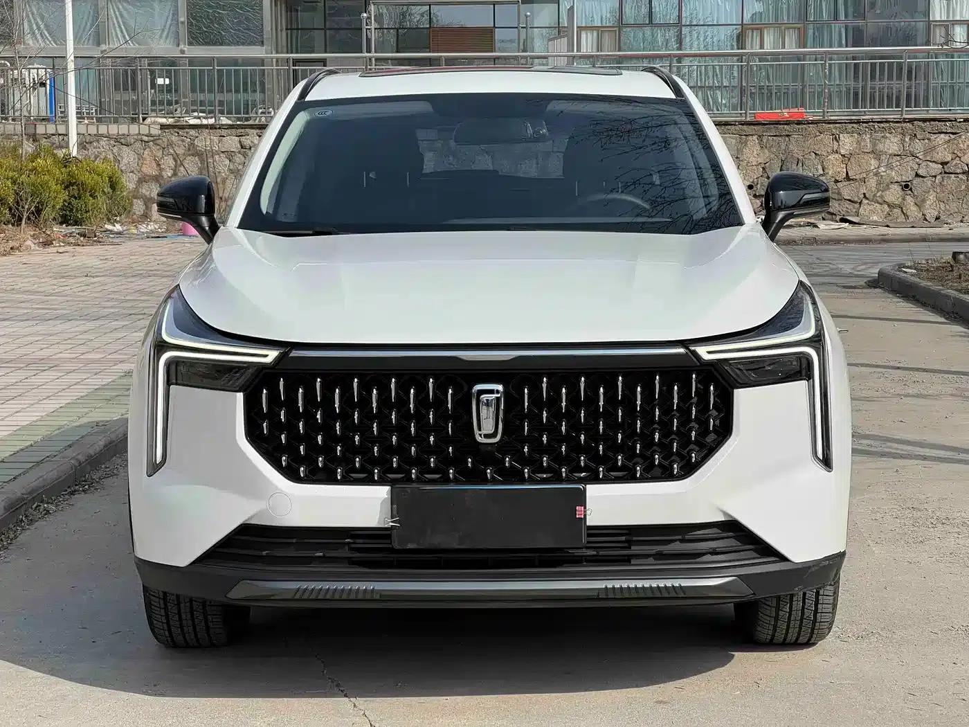 Bestune T55 2023 1.5T Automatic Leap Forward Edition — миниатюра 2