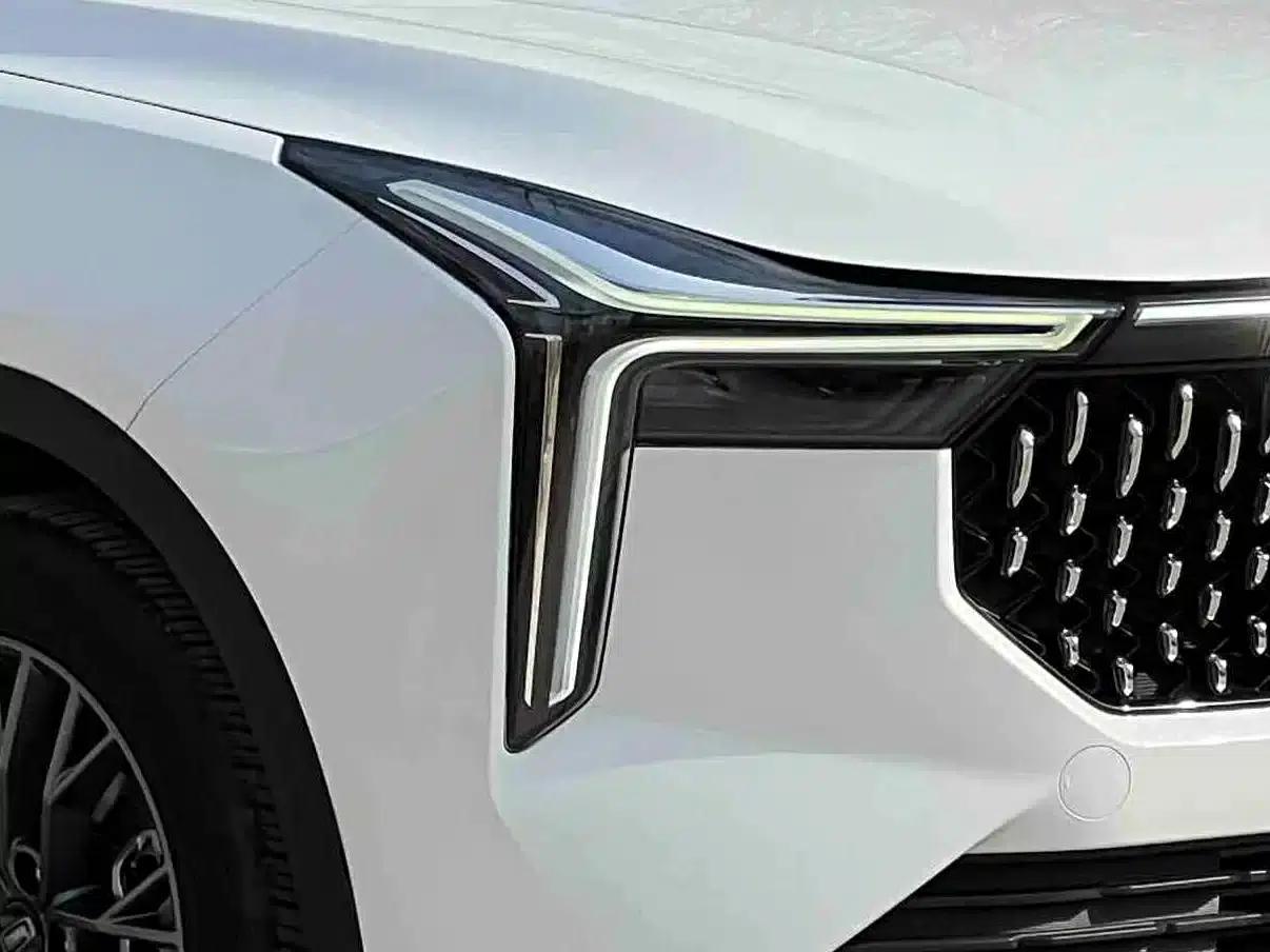 Bestune T55 2023 1.5T Automatic Leap Forward Edition — миниатюра 8