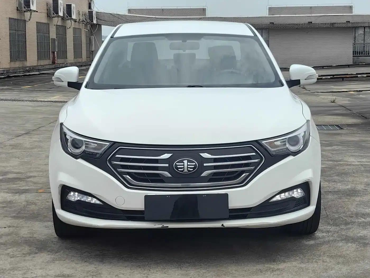Bestune B30EV 2019 EV400 — миниатюра 2