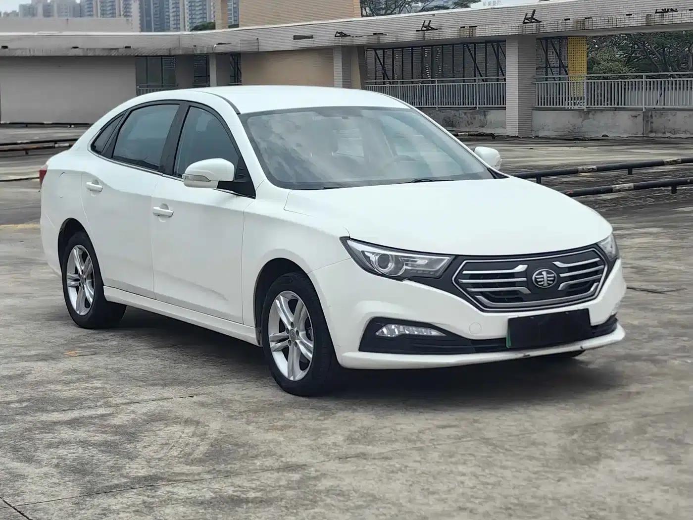Bestune B30EV 2019 EV400 — миниатюра 3