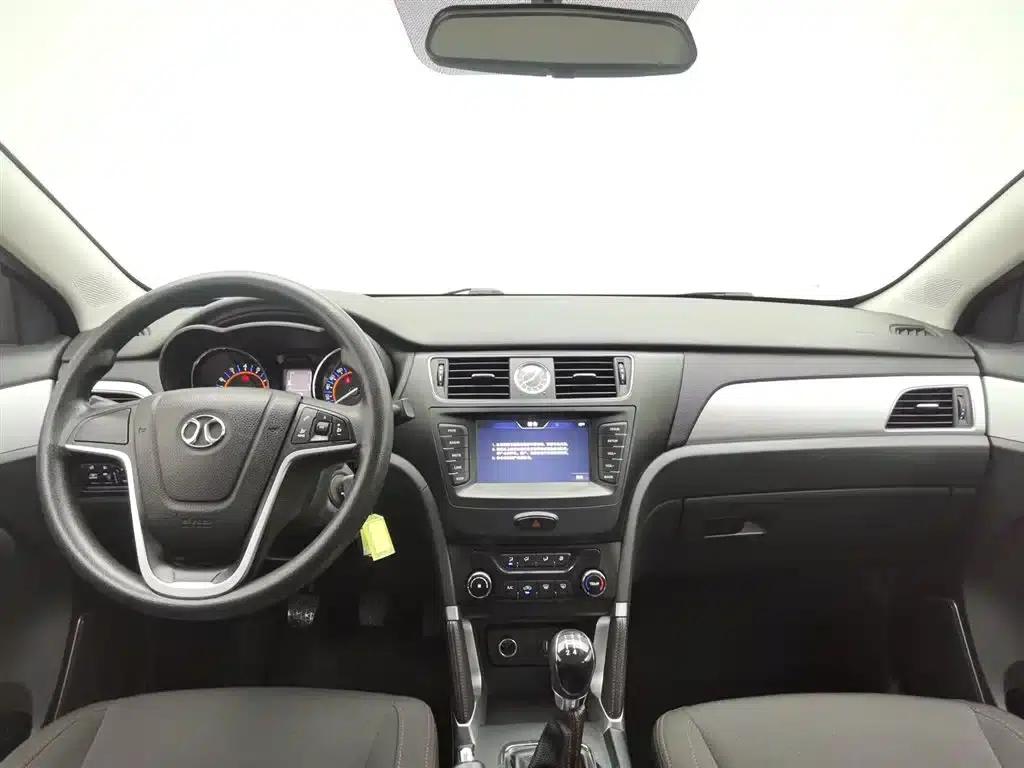 2016 Senova X55 1.5L Manual Comfort Edition — миниатюра 5